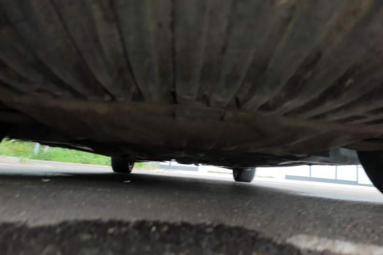 Used Mercedes-Benz C-Class 2010 C 180K Classic model Chassis Front