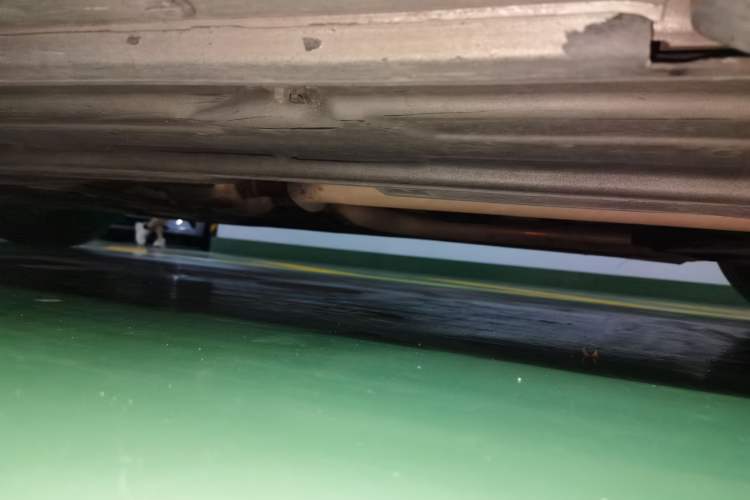 Used Mercedes-Benz C-Class 2010 C 300 Estate Chassis Front Right