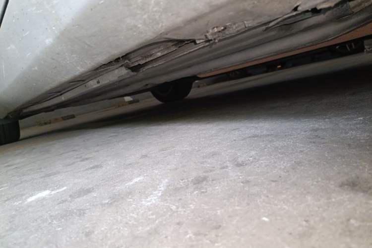 Used Mercedes-Benz C-Class 2010 C 180K Classic model Chassis Front Right