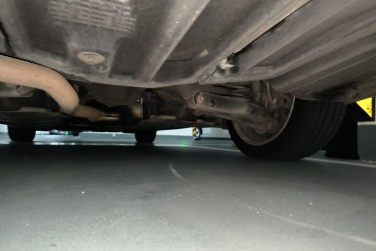 Used Mercedes-Benz C-Class 2010 C 200 CGI Fashion Model Chassis Rear