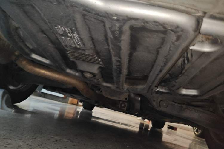 Used Mercedes-Benz C-Class 2010 C 180K Classic model Chassis Rear
