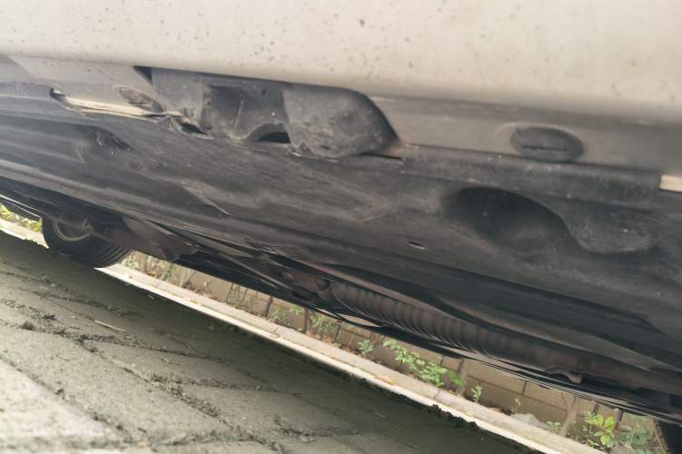 Used Mercedes-Benz C-Class 2010 C 180K Classic model Chassis Rear Left