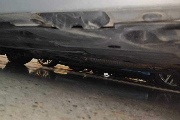Used Mercedes-Benz C-Class 2010 C 180K Classic model Chassis Rear Left