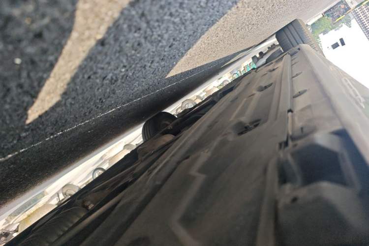 Used Mercedes-Benz C-Class 2010 C 180K Classic model Chassis Rear Left