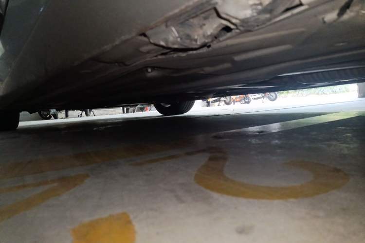 Used Mercedes-Benz C-Class 2010 C 180K Classic model Chassis Rear Left