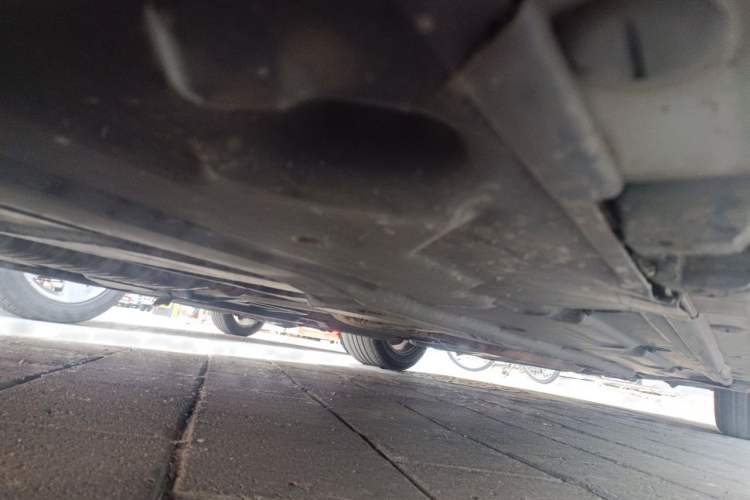 Used Mercedes-Benz C-Class 2010 C 180K Classic model Chassis Rear Right