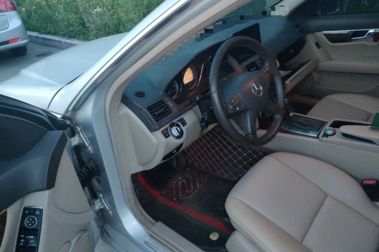 Used Mercedes-Benz C-Class 2010 C 200 CGI Elegance Model Driver Seat