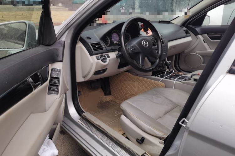Used Mercedes-Benz C-Class 2010 C 180K Classic model Driver Seat
