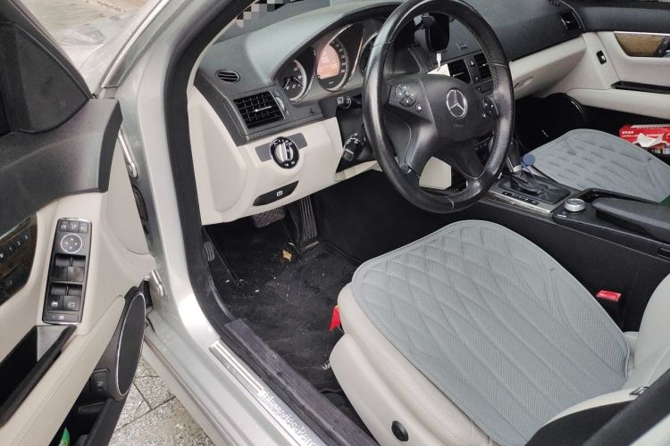Used Mercedes-Benz C-Class 2010 C 260 CGI Sport Edition Driver Seat