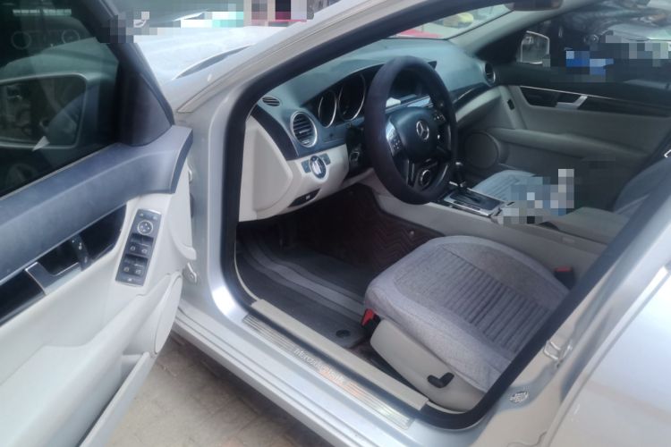 Used Mercedes-Benz C-Class 2010 C 180K Classic model Driver Seat