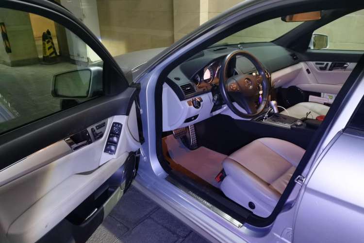 Used Mercedes-Benz C-Class 2010 C 300 Estate Driver Seat