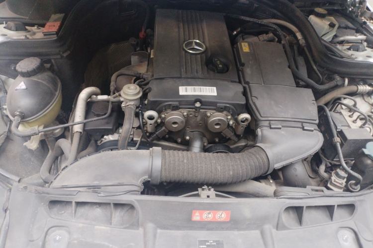 Used Mercedes-Benz C-Class 2010 C 200 CGI Elegance Model Engine Bay