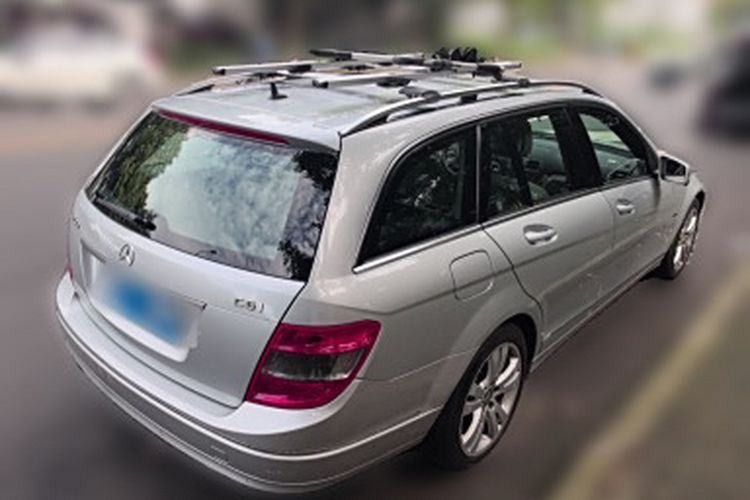 Used Mercedes-Benz C-Class 2010 C 200 CGI Estate Exterior 4