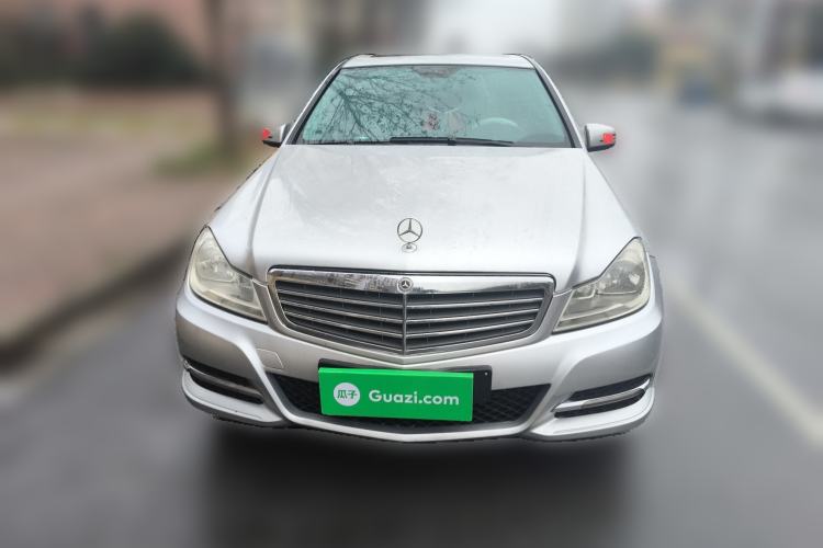 Used Mercedes-Benz C-Class 2010 C 180K Classic model Front
