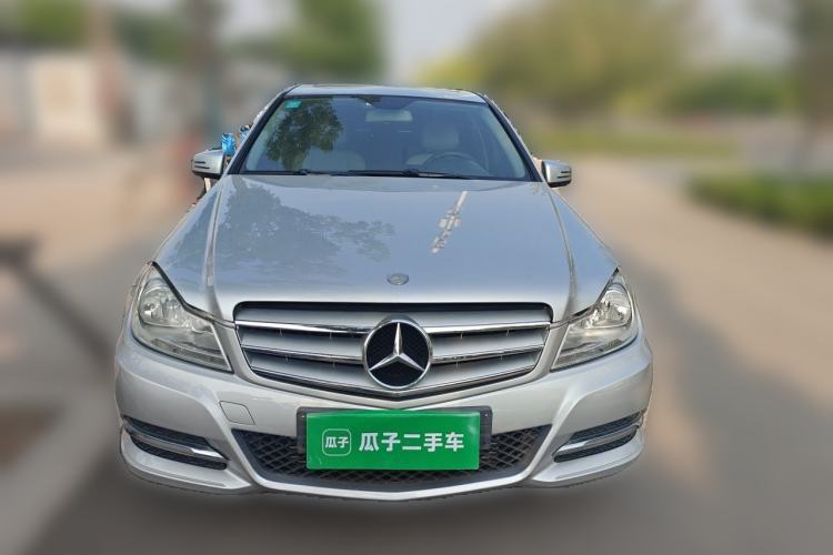 Used Mercedes-Benz C-Class 2010 C 180K Classic model Front