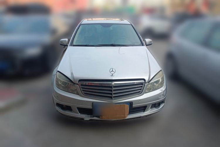 Used Mercedes-Benz C-Class 2010 C 180K Classic model Front