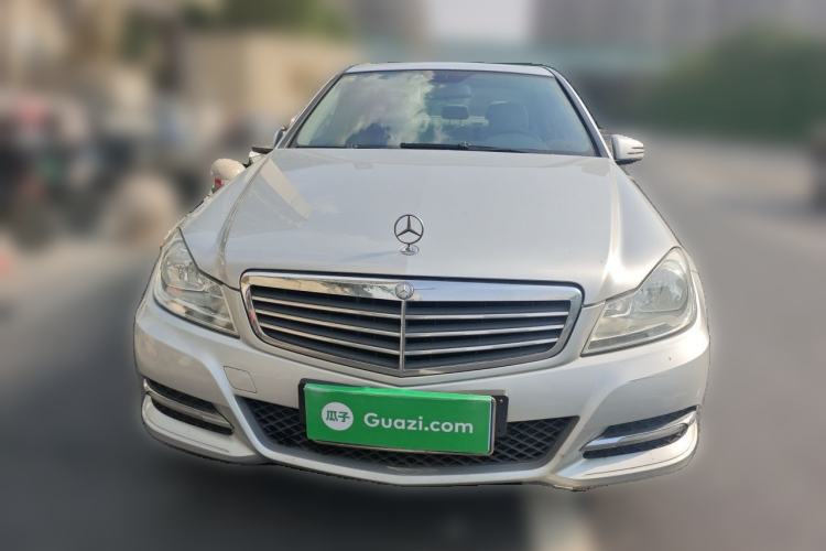 Used Mercedes-Benz C-Class 2010 C 180K Classic model Front
