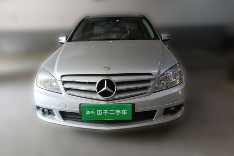 Used Mercedes-Benz C-Class 2010 C 180K Classic model Front