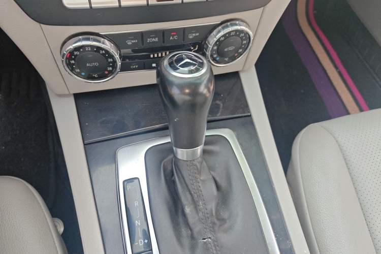 Used Mercedes-Benz C-Class 2010 C 180K Classic model Gear Lever