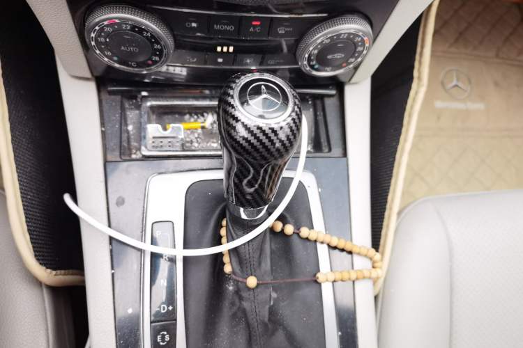 Used Mercedes-Benz C-Class 2010 C 180K Classic model Gear Lever