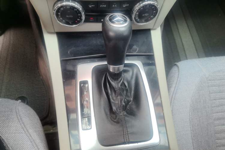 Used Mercedes-Benz C-Class 2010 C 180K Classic model Gear Lever