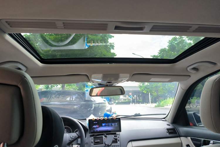 Used Mercedes-Benz C-Class 2010 C 180K Classic model Headliner