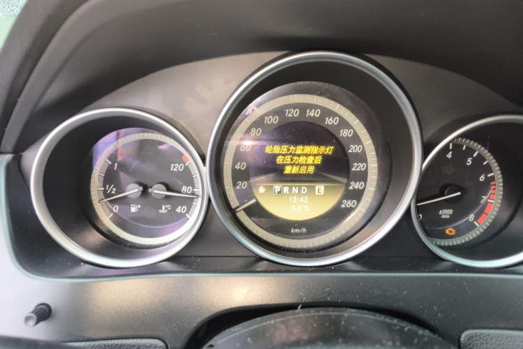 Used Mercedes-Benz C-Class 2010 C 180K Classic model Instrument Cluster