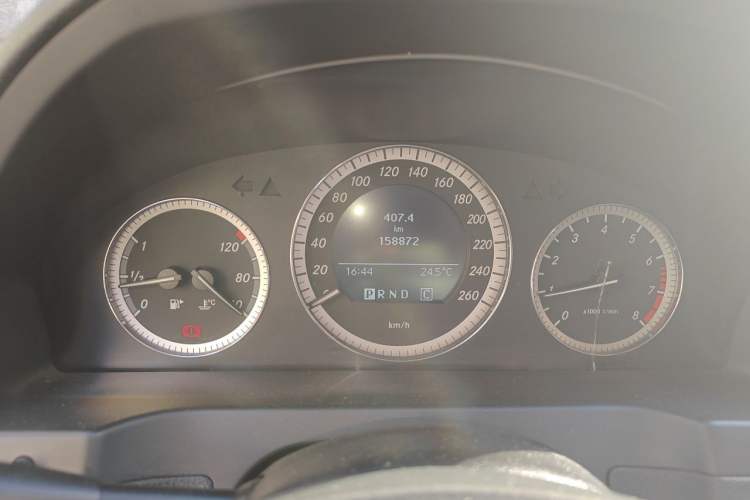 Used Mercedes-Benz C-Class 2010 C 180K Classic model Instrument Cluster