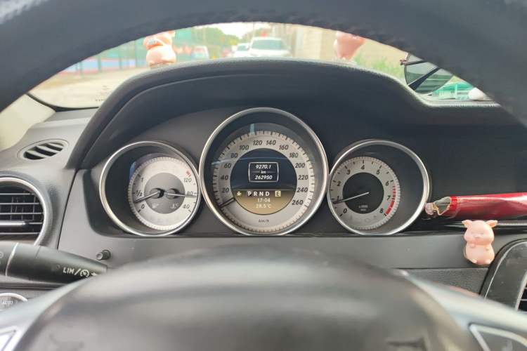 Used Mercedes-Benz C-Class 2010 C 200 CGI Fashion Model Instrument Cluster