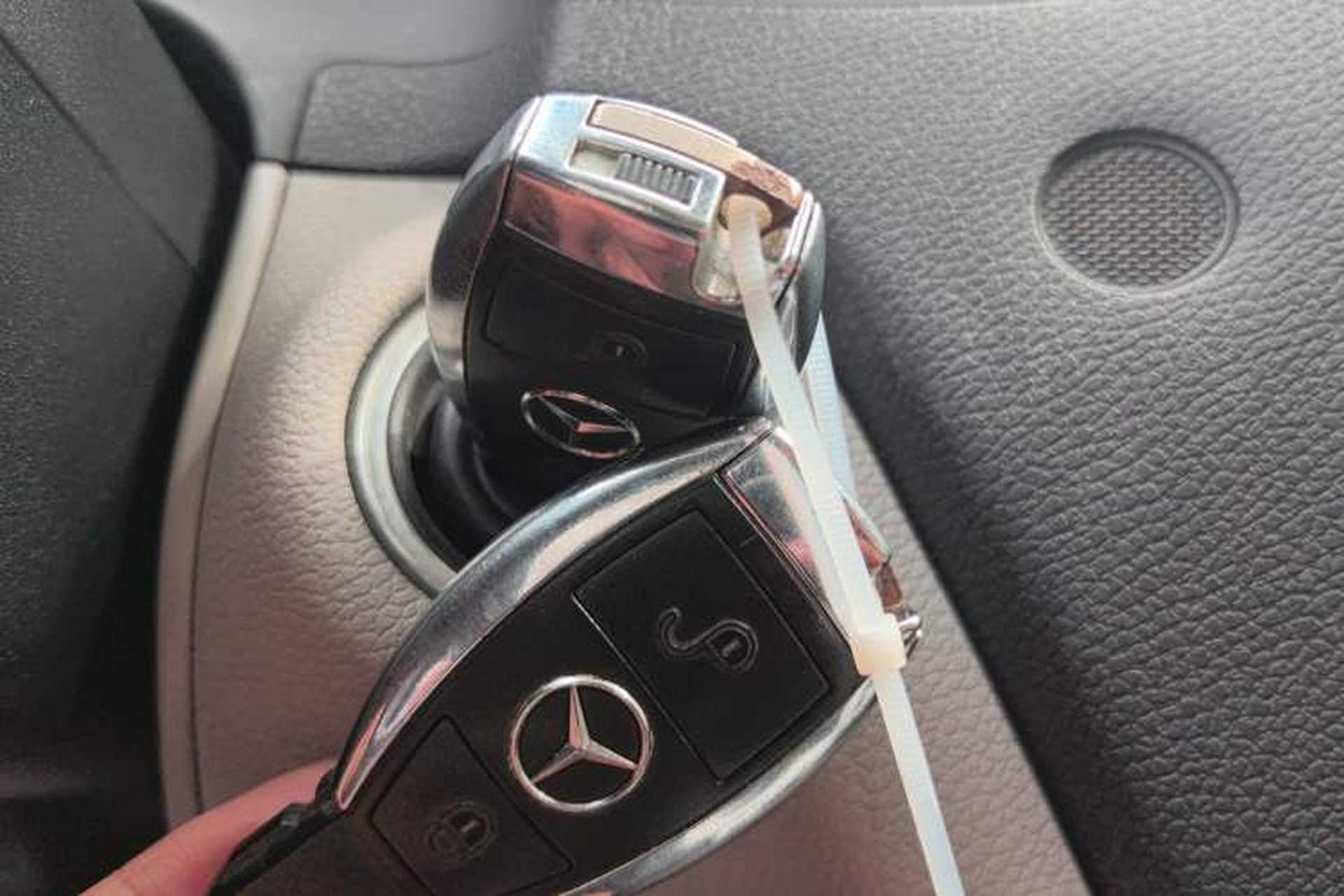 Used Mercedes-Benz C-Class 2010 C 200 CGI Estate Interior 1