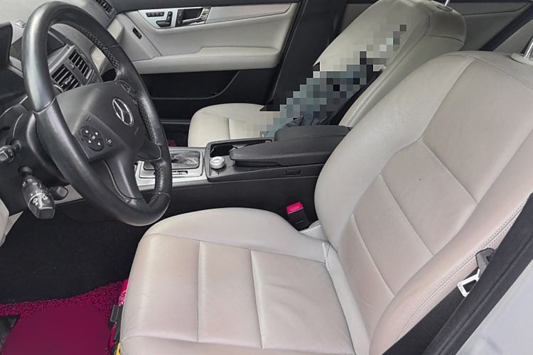 Used Mercedes-Benz C-Class 2010 C 200 CGI Estate Left Front Seat