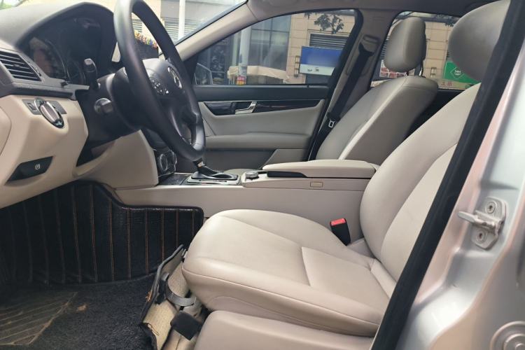 Used Mercedes-Benz C-Class 2010 C 180K Classic model Left Front Seat