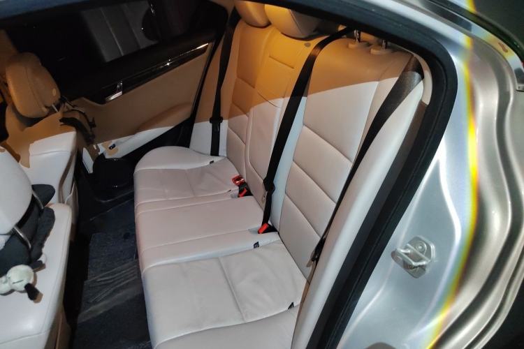 Used Mercedes-Benz C-Class 2010 C 200 CGI Fashion Model Left Rear Seat