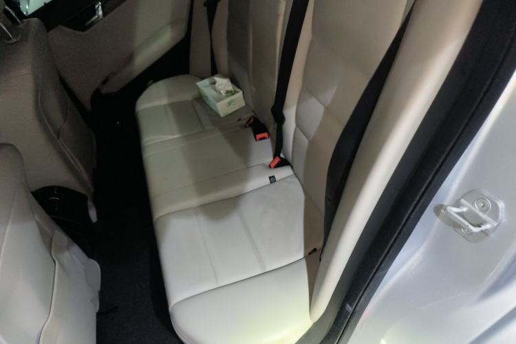 Used Mercedes-Benz C-Class 2010 C 200 CGI Fashion Model Left Rear Seat