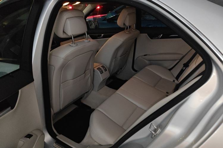 Used Mercedes-Benz C-Class 2010 C 180K Classic model Left Rear Seat