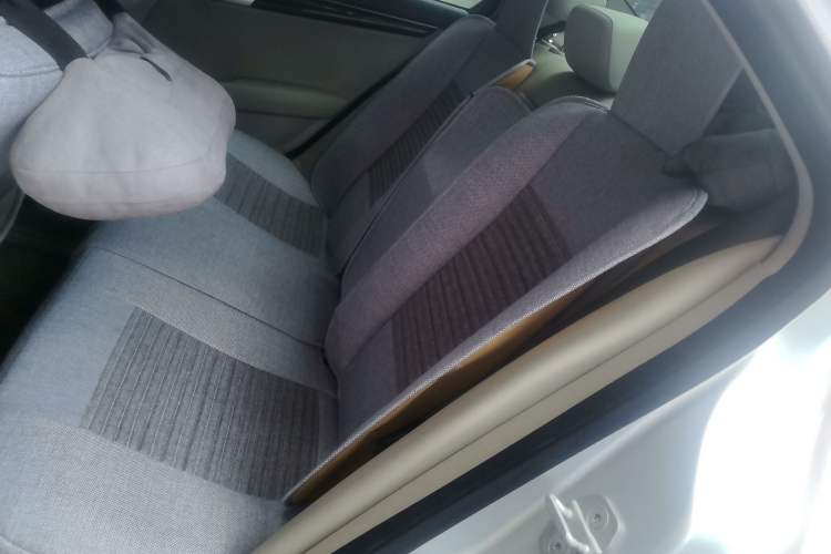 Used Mercedes-Benz C-Class 2010 C 180K Classic model Left Rear Seat