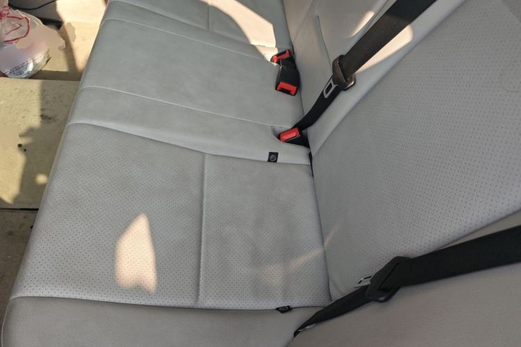 Used Mercedes-Benz C-Class 2010 C 180K Classic model Left Rear Seat