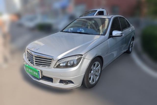 Used Mercedes-Benz C-Class 2010 C 180K Classic model