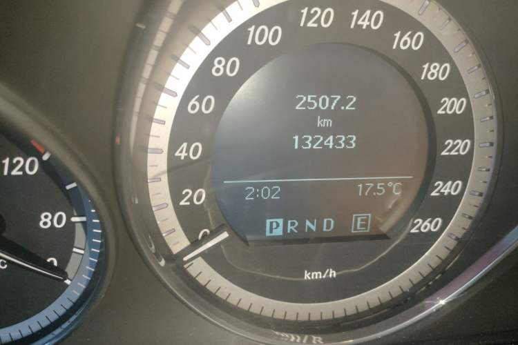 Used Mercedes-Benz C-Class 2010 C 200 CGI Elegance Model Odometer Close Up