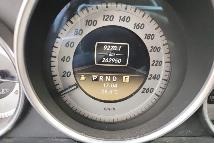 Used Mercedes-Benz C-Class 2010 C 200 CGI Fashion Model Odometer Close Up