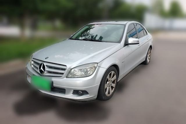 Used Mercedes-Benz C-Class 2010 C 180K Classic model