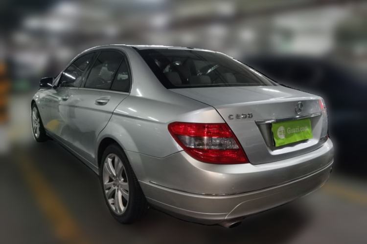 Used Mercedes-Benz C-Class 2010 C 200 CGI Fashion Model Rear Left 45 Deg