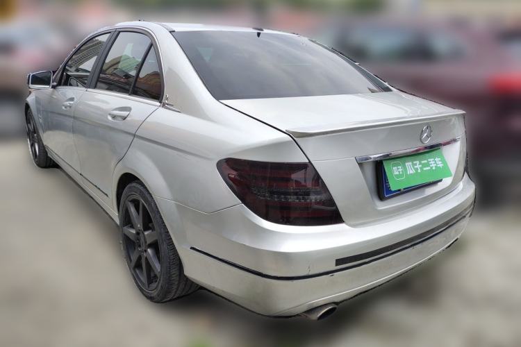 Used Mercedes-Benz C-Class 2010 C 200 CGI Fashion Model Rear Left 45 Deg