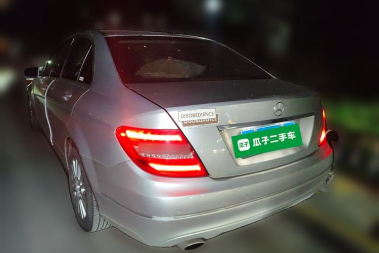 Used Mercedes-Benz C-Class 2010 C 200 CGI Elegance Model Rear Left 45 Deg