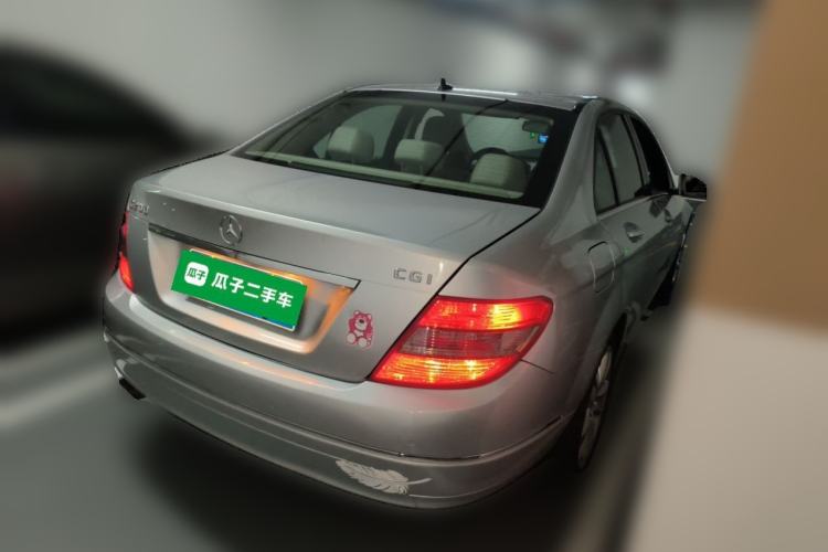 Used Mercedes-Benz C-Class 2010 C 200 CGI Fashion Model Rear Right 45 Deg