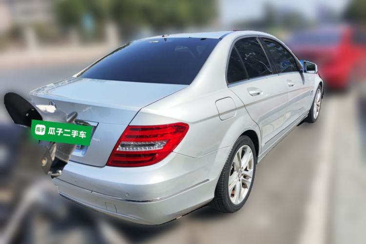 Used Mercedes-Benz C-Class 2010 C 200 CGI Elegance Model Rear Right 45 Deg