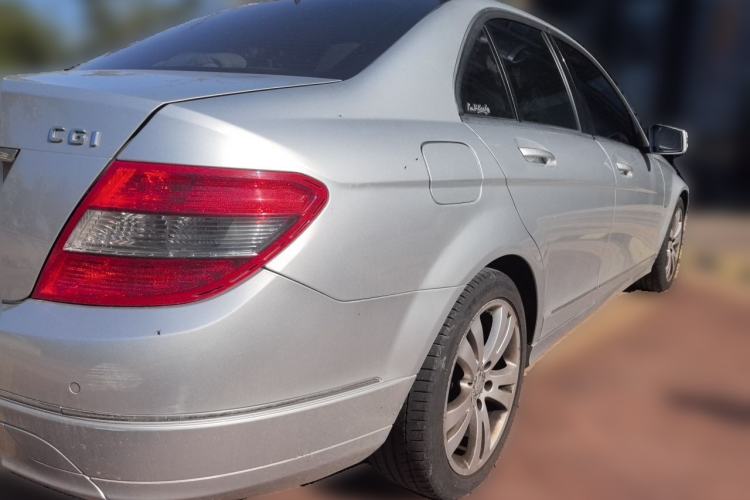 Used Mercedes-Benz C-Class 2010 C 200 CGI Fashion Model Rear Right 45 Deg