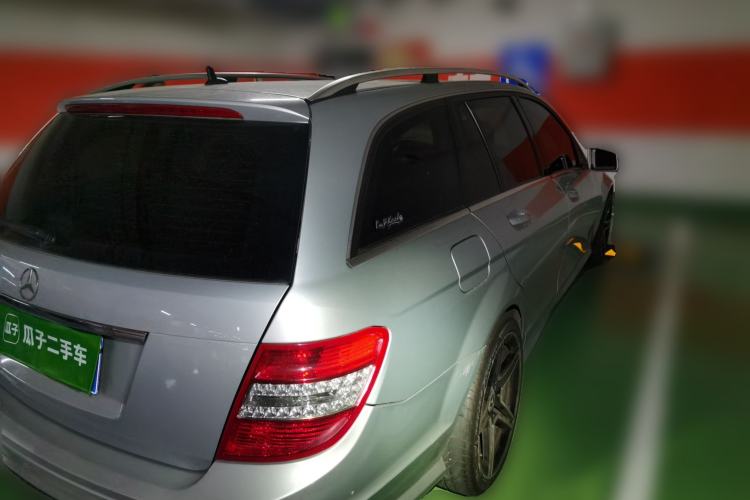 Used Mercedes-Benz C-Class 2010 C 300 Estate Rear Right 45 Deg