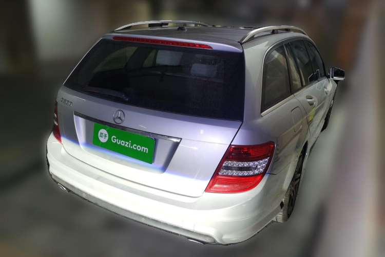 Used Mercedes-Benz C-Class 2010 C 300 Estate Rear Right 45 Deg