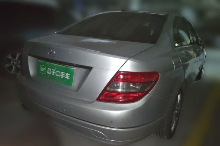 Used Mercedes-Benz C-Class 2010 C 200 CGI Fashion Model Rear Right 45 Deg